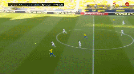 半场战报：罗马0-1那不勒斯，内雷斯反击单刀破门