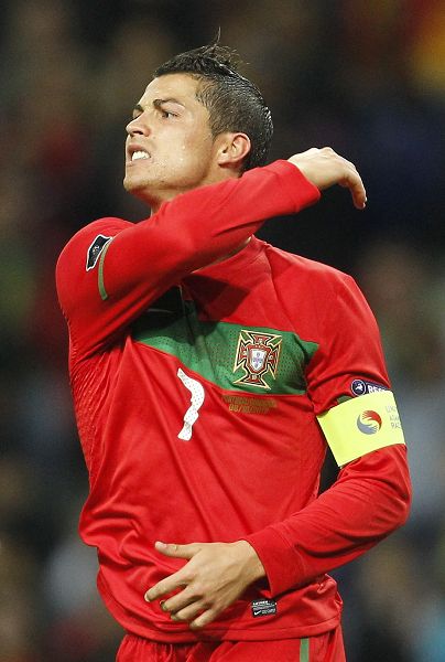 科贝：哈维现身巴萨主席候选人丰特的竞选活动，公开表明立场（科贝：哈维现身丰特的巴萨主席竞选活动，明确表态）