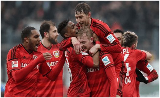 FC26欧冠黄金时刻卡：哈兰德、亚马尔、米利唐、埃斯特旺在列（FC26欧冠黄金时刻卡曝光：哈兰德、亚马尔、米利唐与埃斯特旺入选）